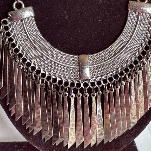 Necklace - Picture 2 of 2